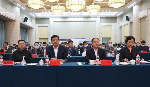 锐强体育参加省体育场馆协会工作年会 聚焦体育产业高质量发展